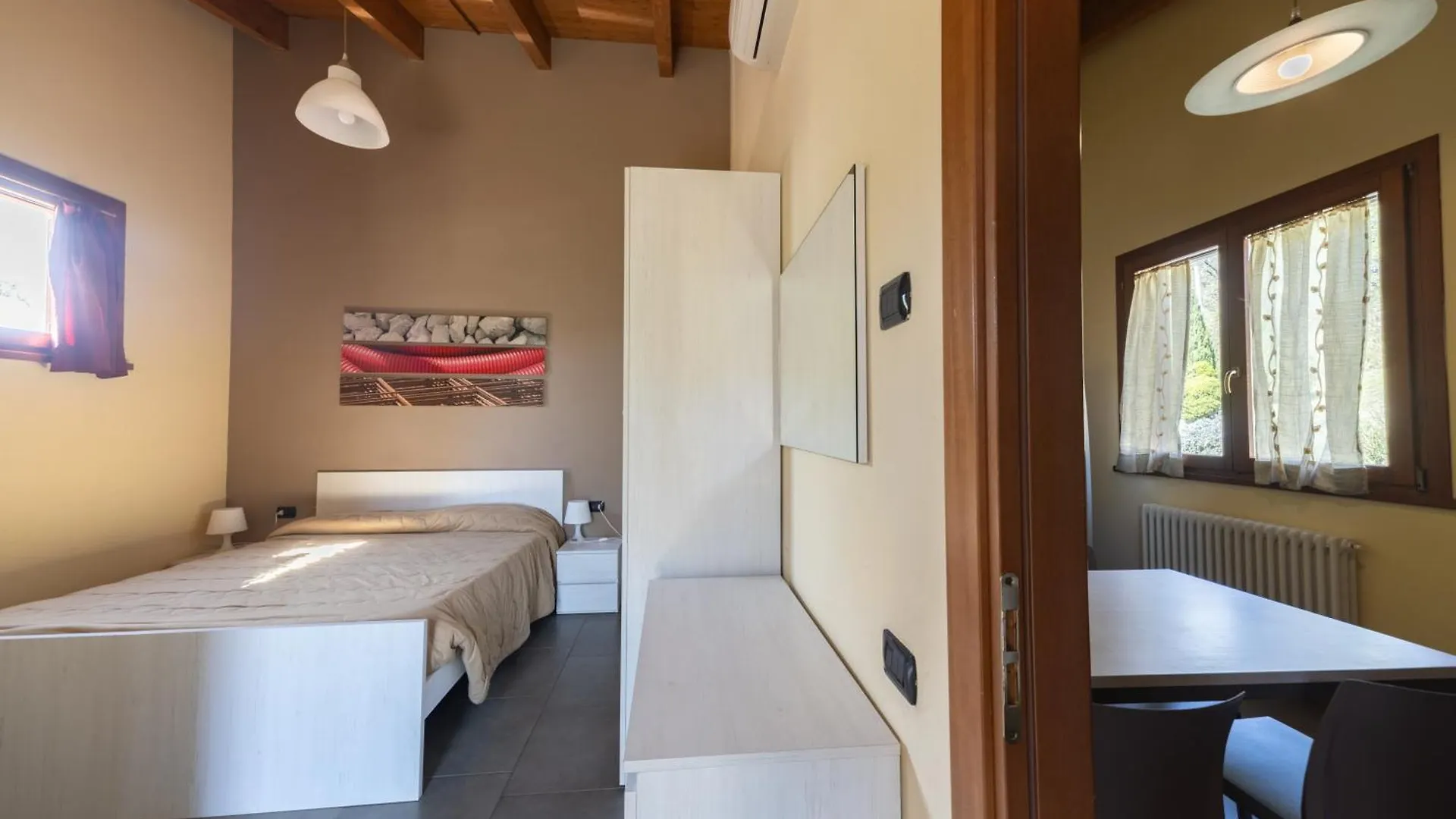 La Valle Dei Caprioli Village Bungalow Park - Freelandia Azienda Agricola Montescudo